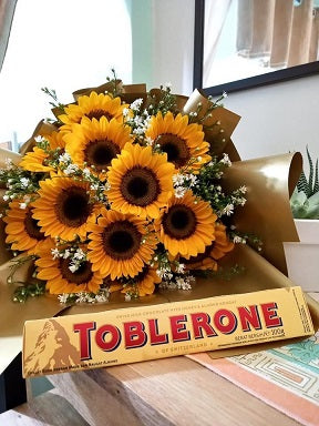 1dz. Sunflowers Bouquet