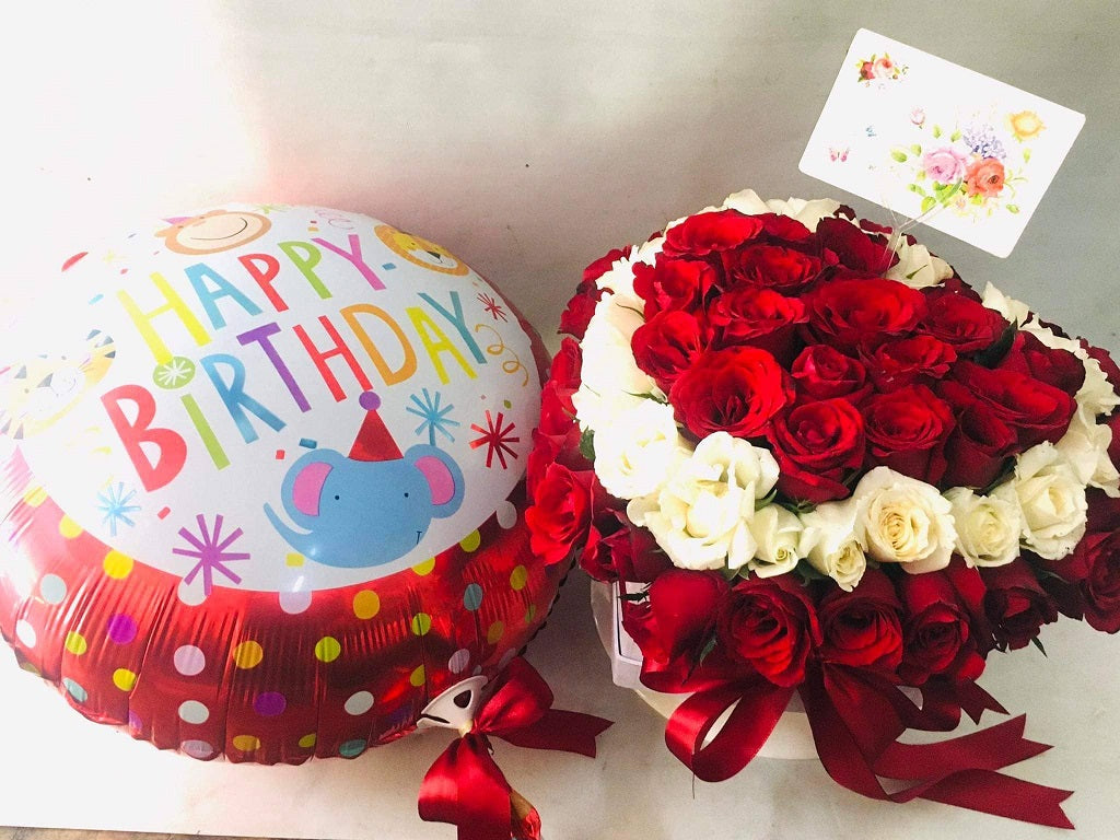 Heart Roses Boxed Arrangement 4