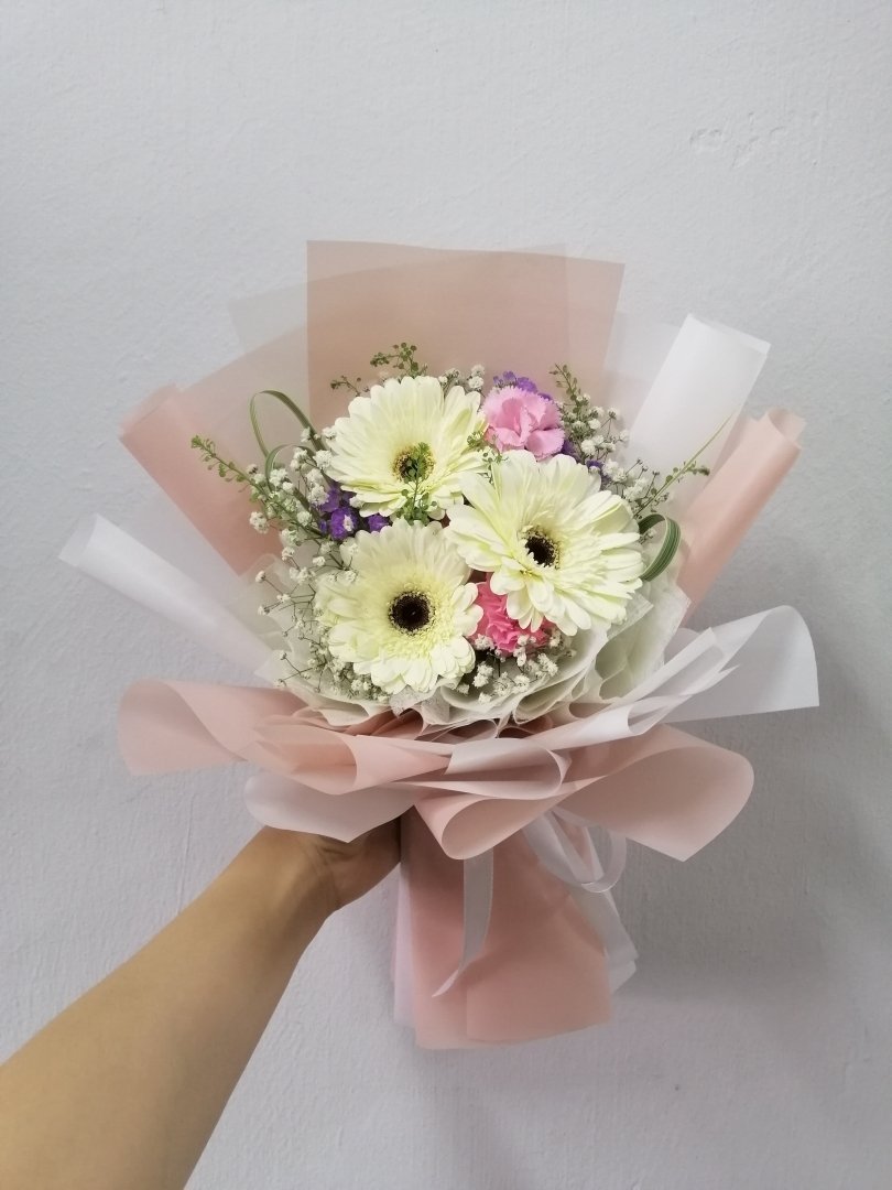 Gerbera Bouquet 2 - Redflowersngifts.com