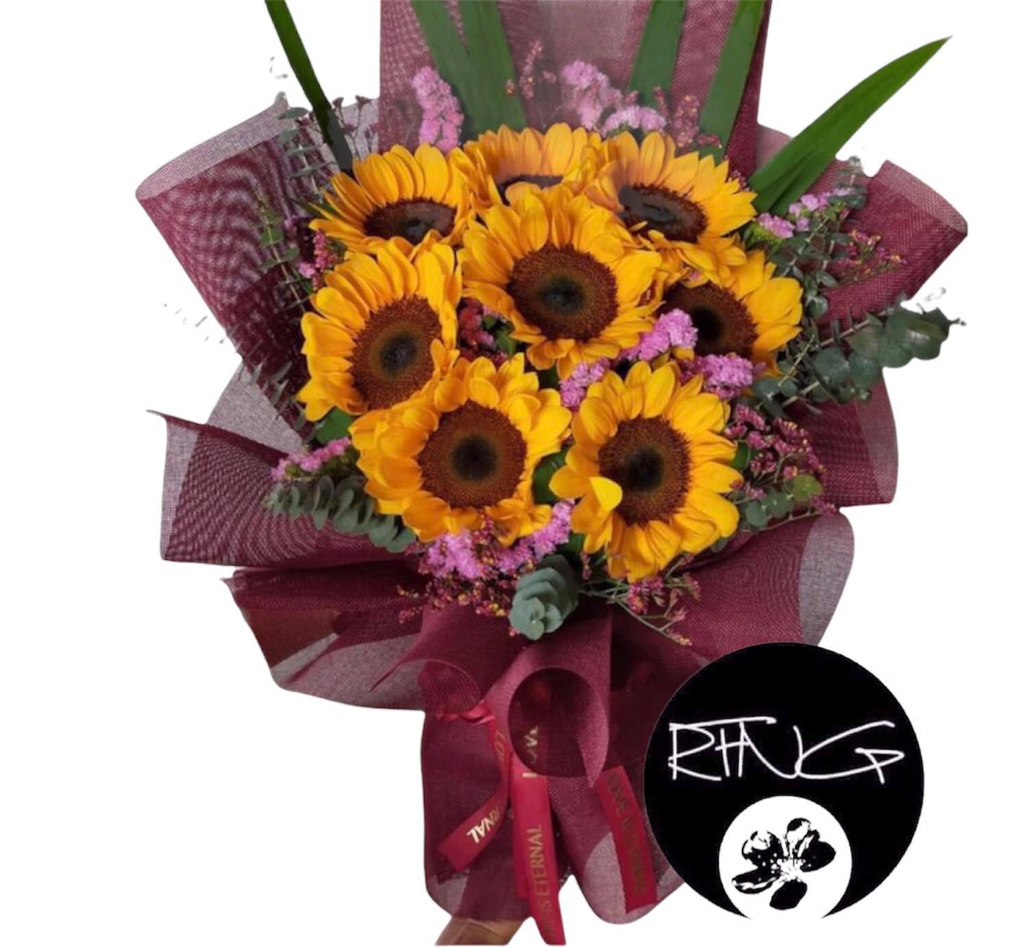 8 Stems Sunflowers - Redflowersngifts.com