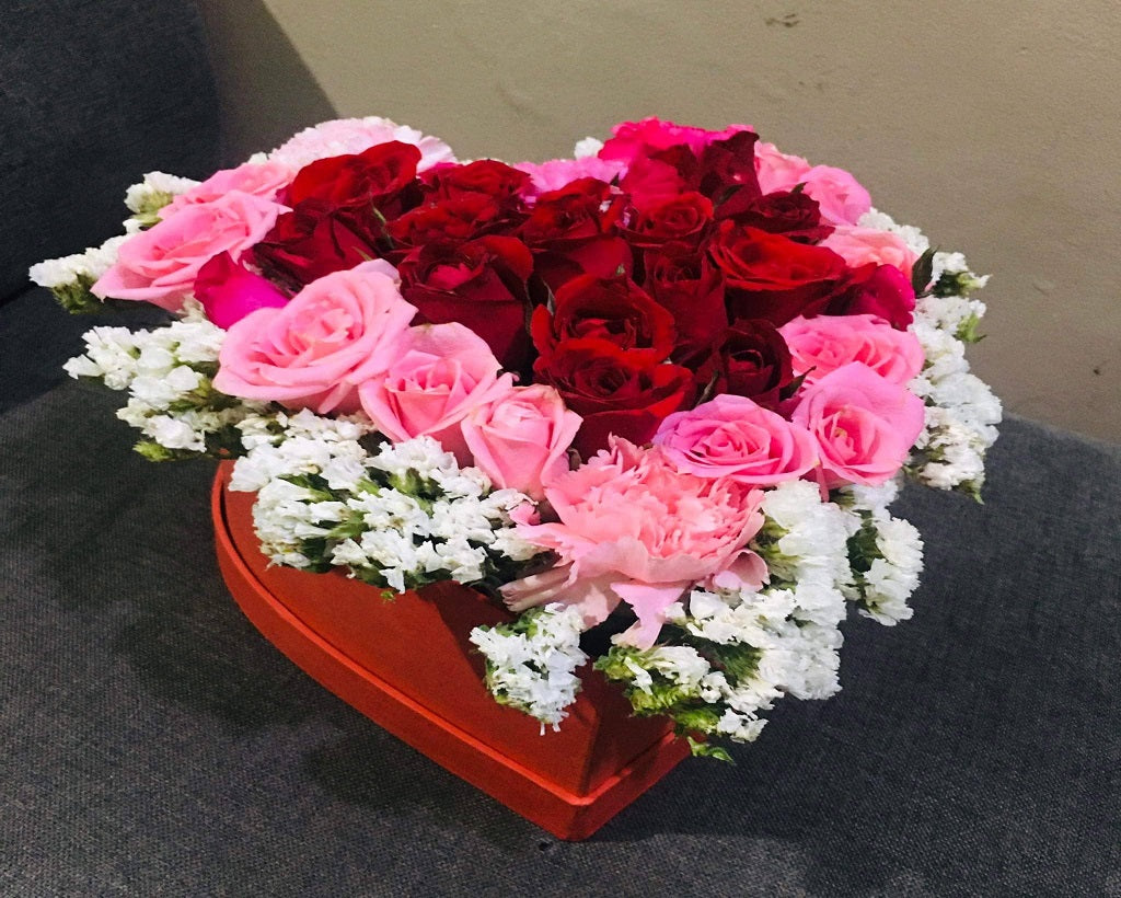 Red & Pink Roses Heart Box